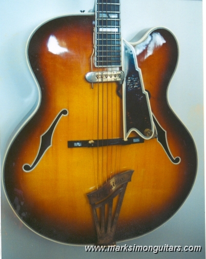 67d'aquistofrbig.jpg - 1967 D'Aquisto New Yorker Deluxe serial #1016, shown with original "new style" disintegrated pickguard (photo by owner).